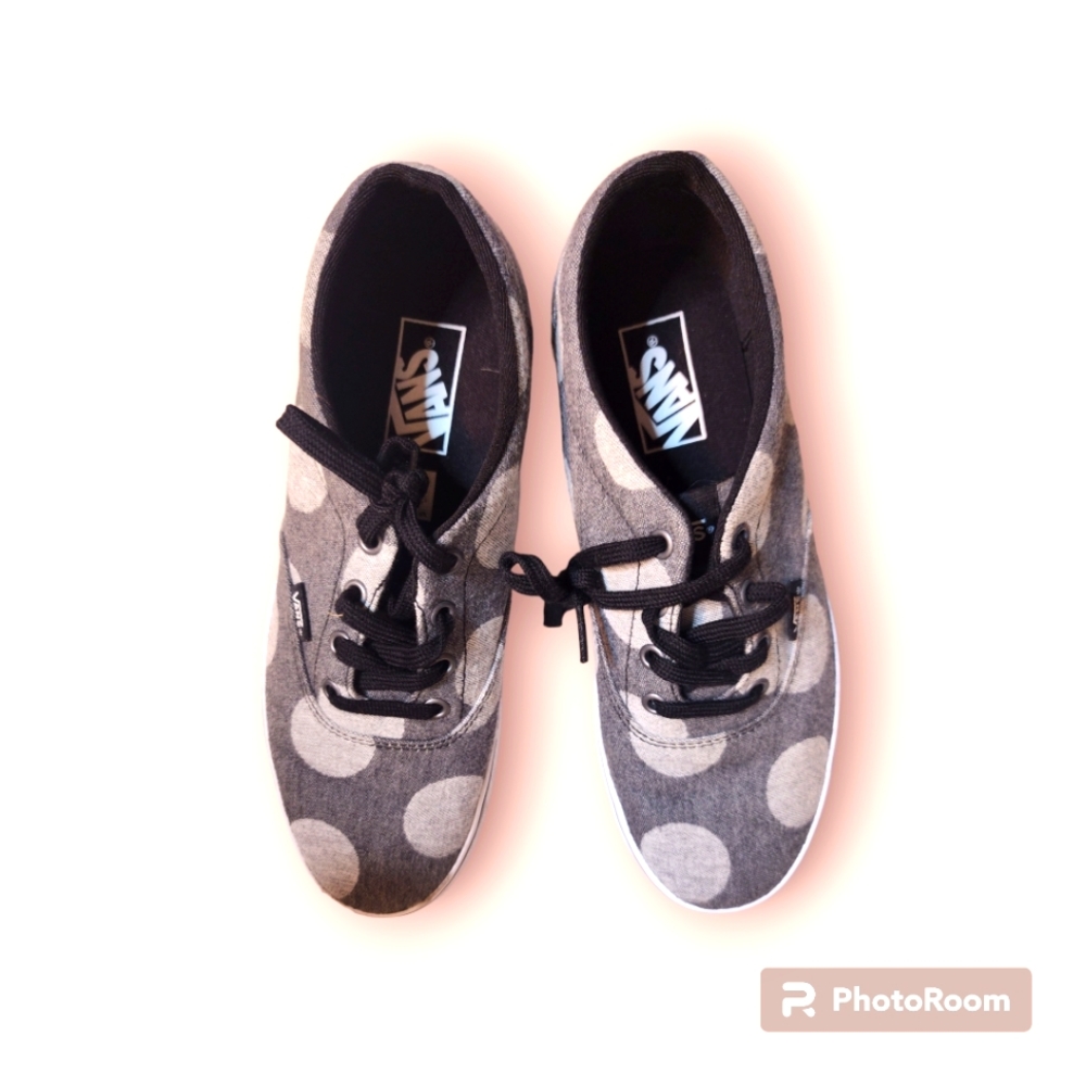 Brand New Vans Sneakers